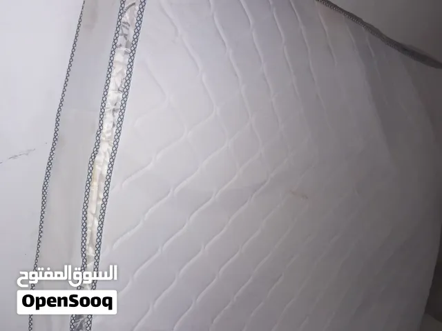 للبيع فرشه كبيره طبيه نفرين نظيفه و بحاله ممتازه