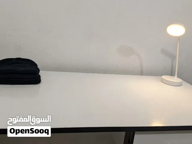 مكتب دراسة ولعب يفيد جديد بعده استعمال شهر او اقل
