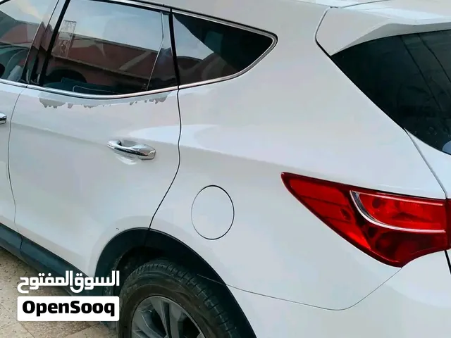 #للبيع   النوع . سنتافي   المشي : 140  موديل  2015   الفئه. لونج  ألون . ابيض   طلاء . لا يوجد (زواق