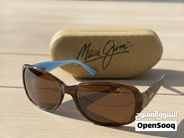 نظارة Maui jim بحالة ممتازة مع العلبة الاصلية