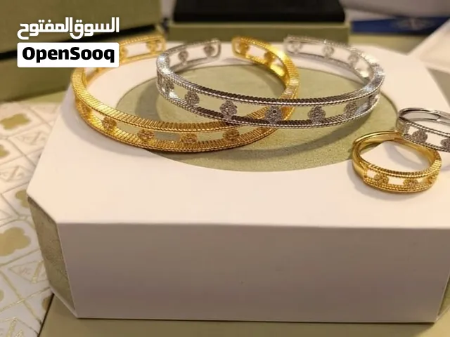 اكسسوارات ومجوهرات