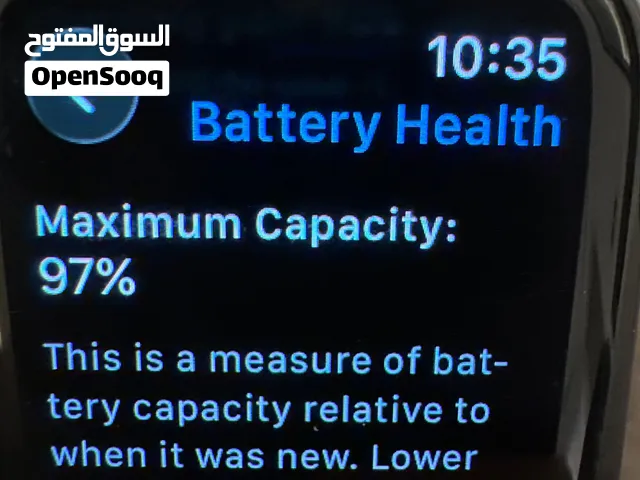 ساعة ابل البطارية 97%