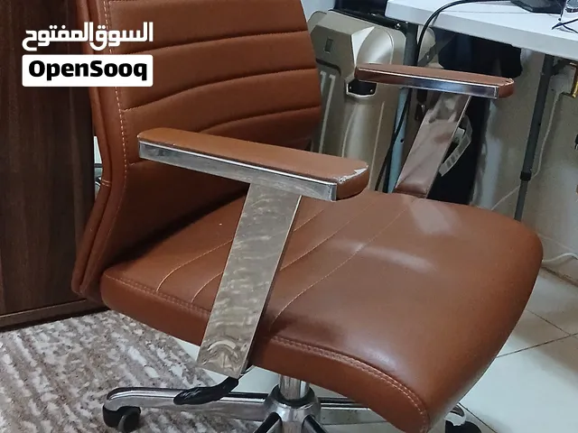 Premium Ergonomic Brown Leather Executive Office Chair - Adjustable Height for Only 25 OMR!