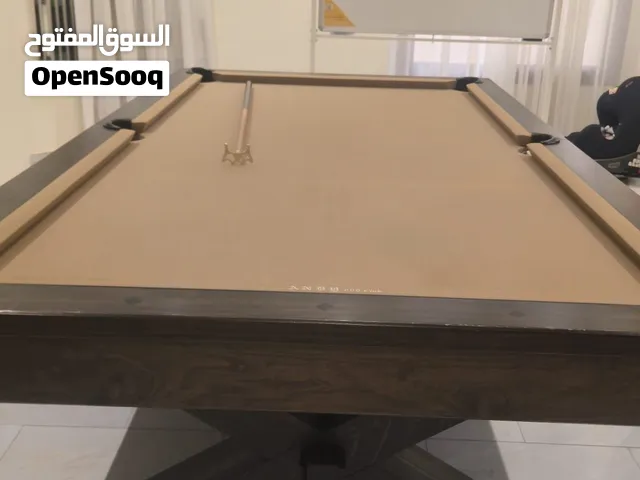 طاولة ستوكر Billiards and Snooker