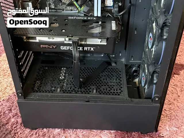 بيسي متكامل مع الشاشه