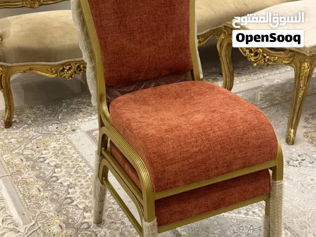 للبيع كراسي (جديده) المنيوم قماش درجه اولى   مريحين جدا، العدد80
