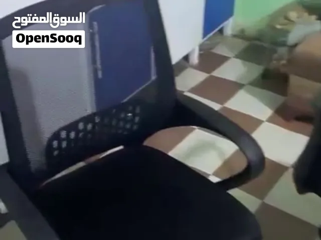 كرسي مكتبي  السعر 70 توصيل بغداد 5  المحافظات 10