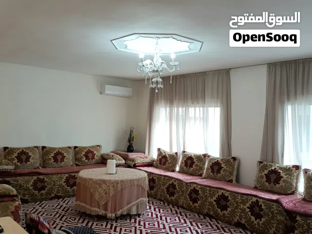 شقة هادئة و نظيفة جدا للكراء اليومي بالرباط أكدال