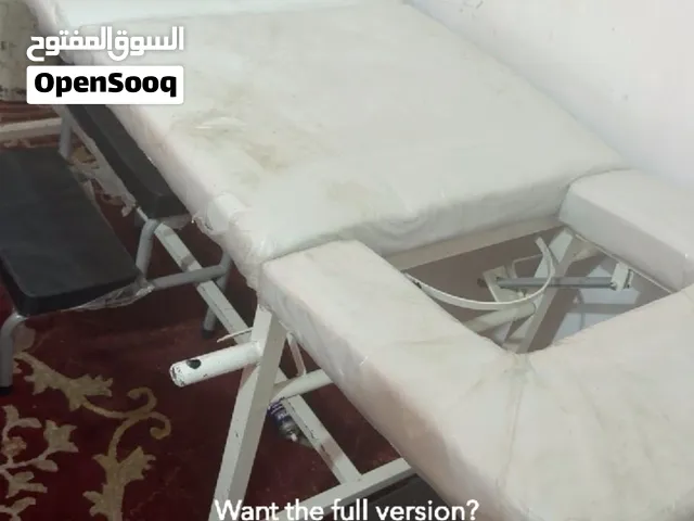 سرير للبيع  عيادات  صالونات