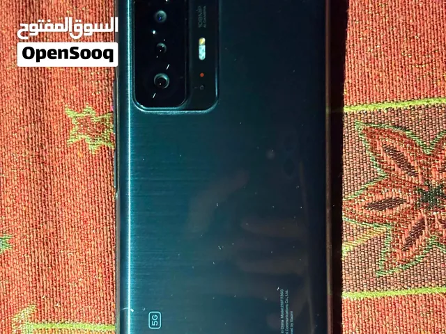 256/8للبيع الهاتف
