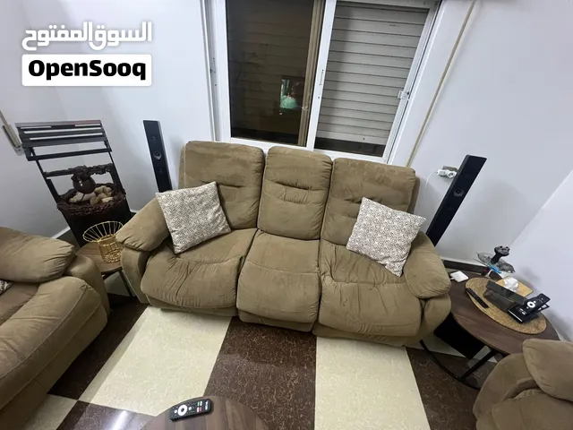 طقم ريكلاينر امريكي  6 مقاعد 5 منهم بفتحو ريكلاينر