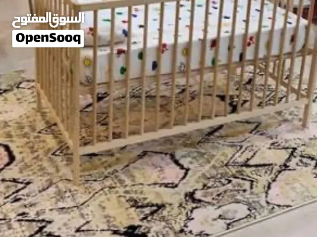 سرير طفل من ماركة ايكيا