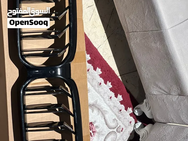 شبك أمامي أسود لامع (Gloss Black Kidney Grille) المخصص لسيارات BMW. G30  )من2018  الى 2021