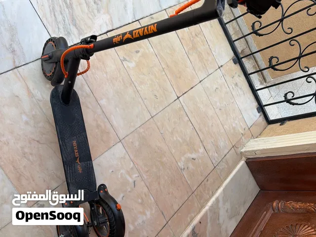 سكوتر كهربائي بثلاث عجلات للكبار
