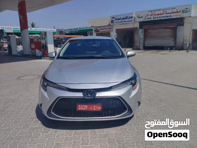 Sedan Toyota in Dhofar