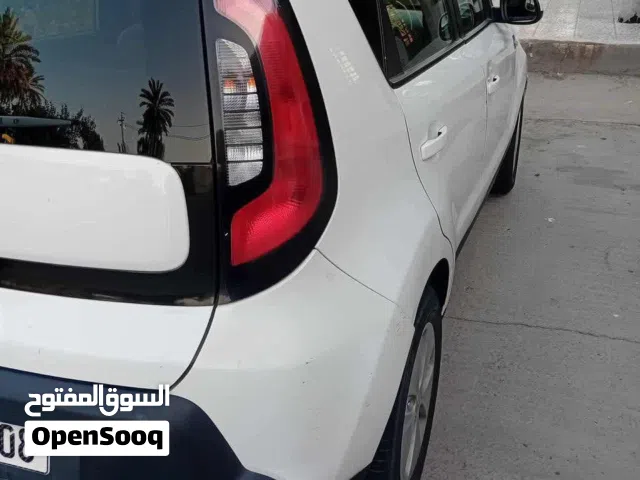 2014 كيا سول EX