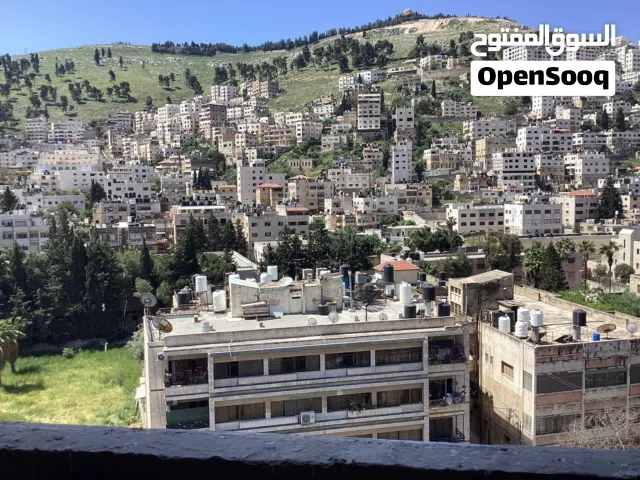 فرصة استثمارية وسكنية مميزة – وحدات متعددة الاستخدام في موقع استراتيجي على شارعي فيصل والحرية