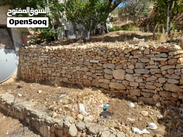 التعزيل وبناء السلاسل الحجرية