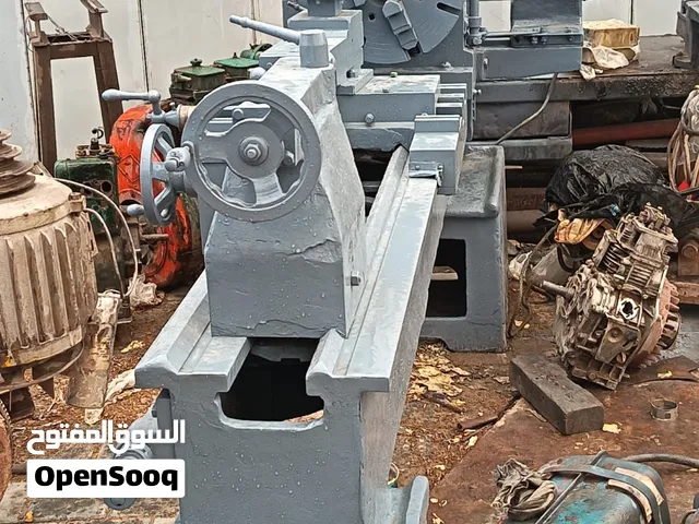 lathe machine