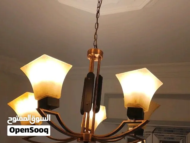 عندي مجموعة ثريات بسعر كزيوني 50 دينار الوحدة