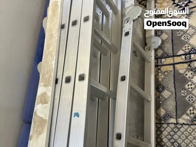 سلالم تتسفط وعاديه مستخدمه وجديده للبيع