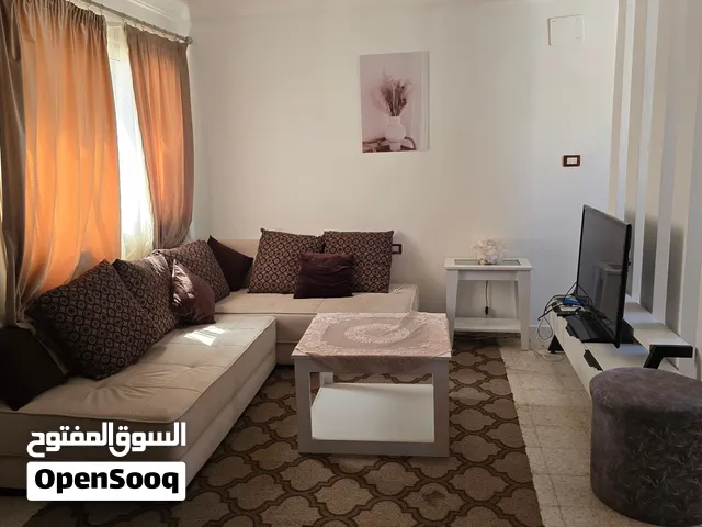 شقة للإيجار مفروشه في حي سكني