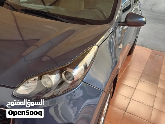 سبورتاج نظيفه 2018 2000cc