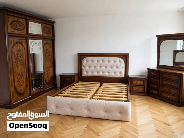 غرفة نوم ماستر للبيع تفصيل ثقيل رجاءا بدون احراج التواصل عبر الدردشة فقط وسوف يتم الرد في اسرع وقت