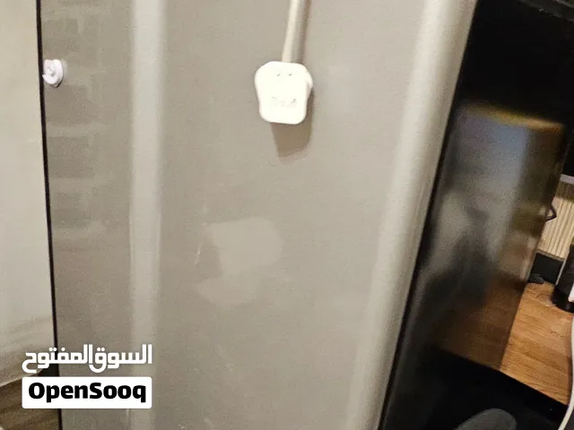 ثلاجه توشيبا بحاله جيده وتبريد عالي موديل جديد