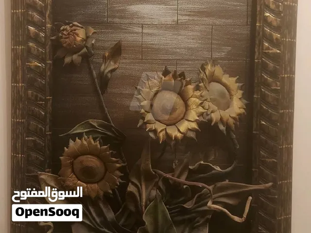 تابلوهات واباجورات وترابيزة وإكسسوارات كلاسيك بحالة ممتازة