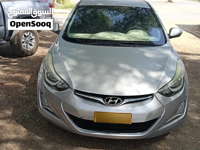 هيونداي النترا وارد أمريكي (نظيفة جداً وبدون ملاحظات - مثبت سرعة، كاميرا) 2016