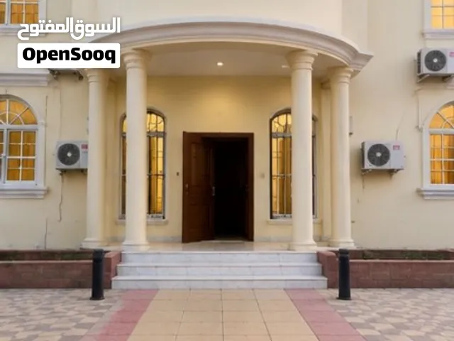 فيلا للبيع في البريمي خضراء السيح