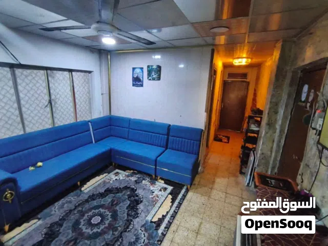 سلام عليكم ورحمة الله شقه للبيع في شارع الاستقلال