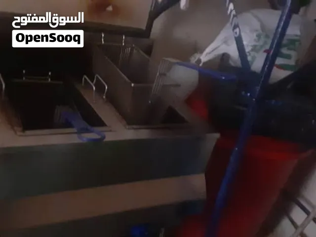 يوجد لديا.قلايه شبس وفرامه طعميه...وينهم ازباين اينهم وسعرهم حالي