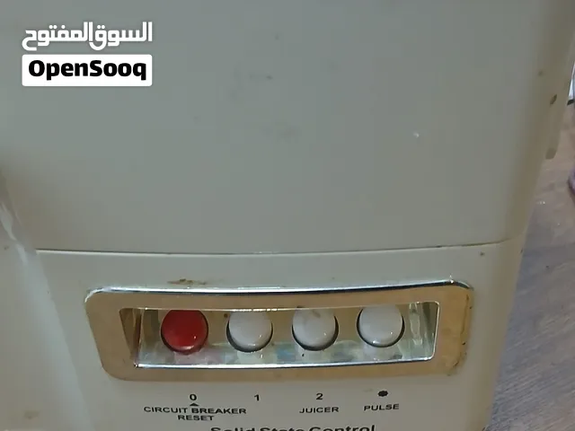 عصارة جزر مستعمله نوع سالنوف، 400wشغالة مية بالمية وبحالة ممتازة وعلى الفحص لا اتابع تعليقات