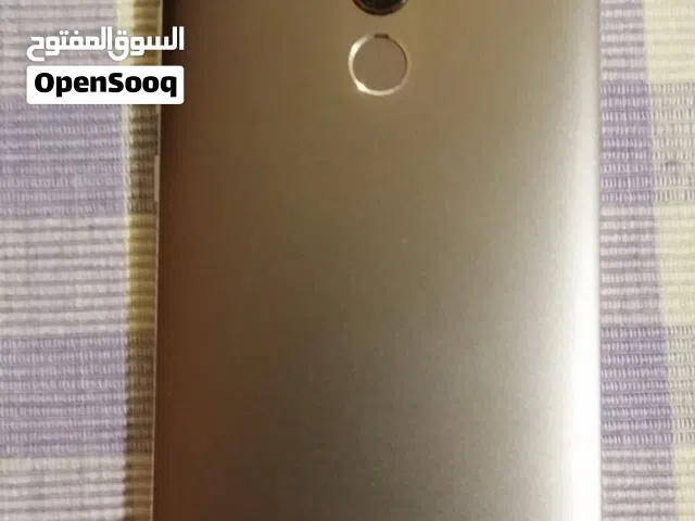 Huawei Mate 9 phone in excellent condition, like new, with screen protection