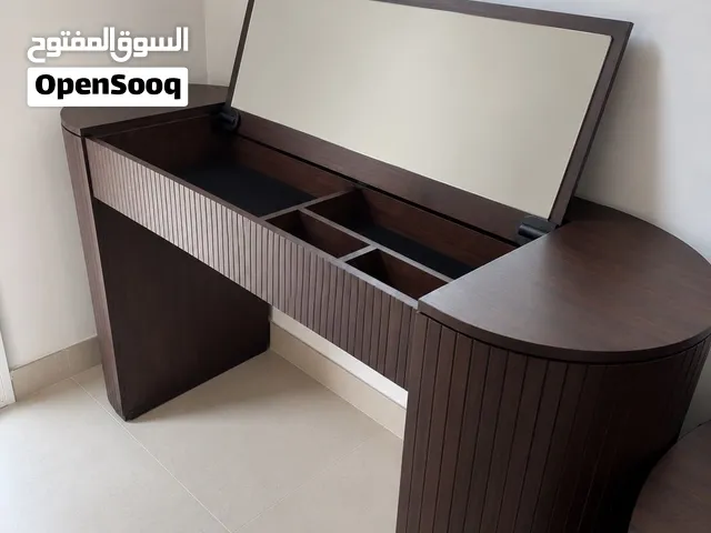تسريحة Polly من Homes R Us – جديدة Brand New Dressing Table
