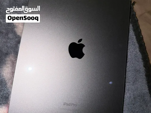 آيباد برو 2 11 إنش 256 جيجابايت مستعمل بحالة ممتازة مع الكرتونة