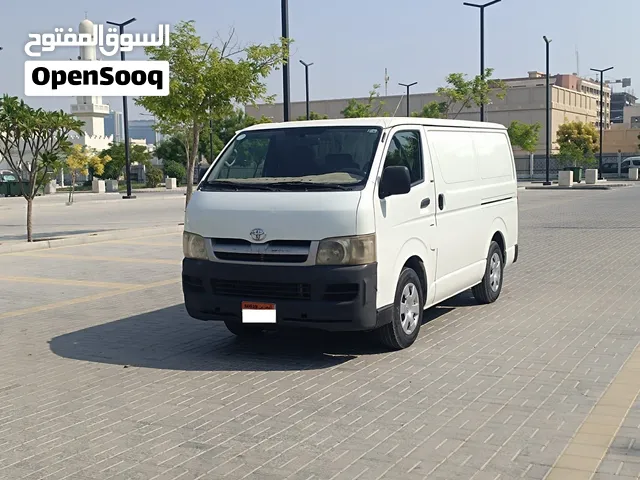 TOYOTA HIACE CARGO EXCELLANT CONDITION
