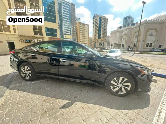 Used Nissan Altima in Sharjah