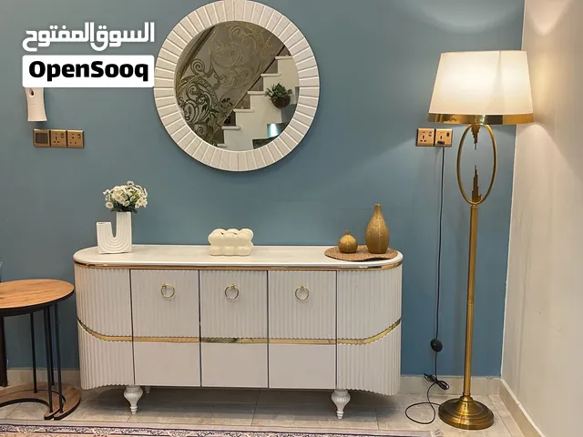 ميز مع المريا عرض متر و 60 ارتفاع 85