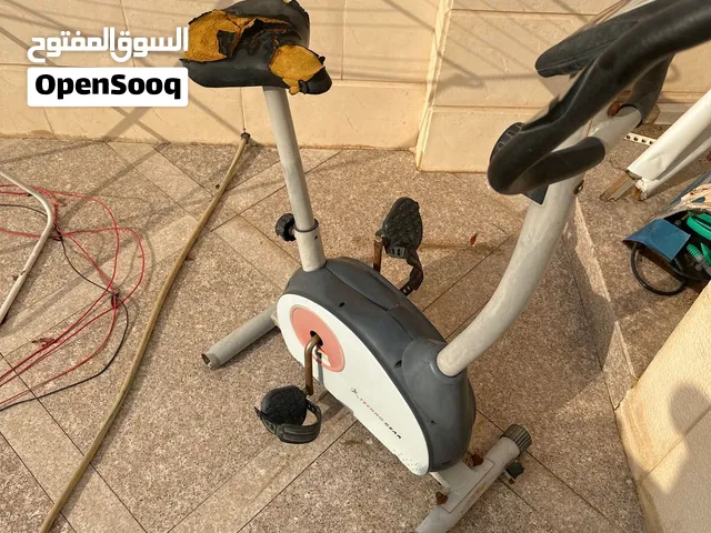 كرسي كارديو للبيع 100 قابل للتفاوض من ماركة TECHNO GEAR