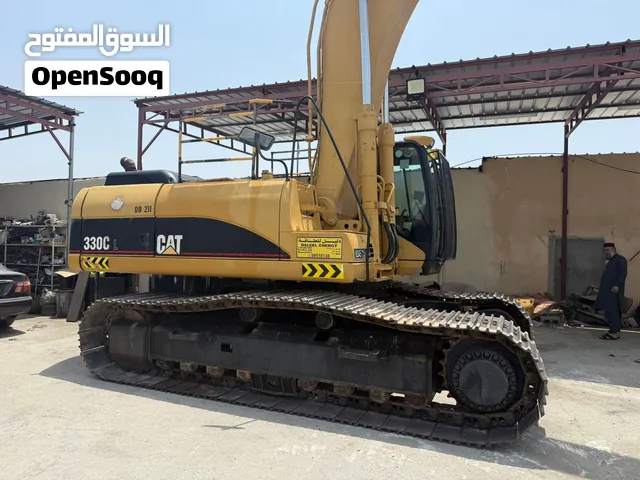 حفار كاتربلر للايجار بهلاء ونزوى والحمراء