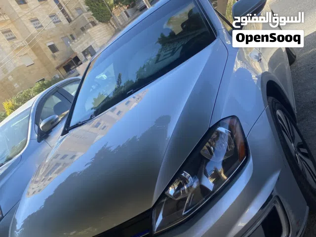 Golf E2016
