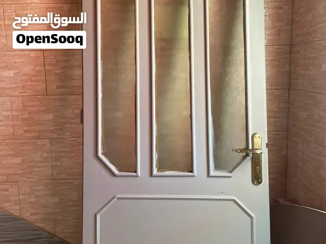 باب داخلي خشب طبقتين مع زجاج
