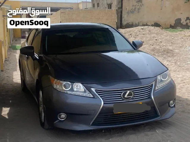 لكزس Es350 2013 من المالك نفسه او تبادل مع كامري او كورولا وقابل للتفاوض