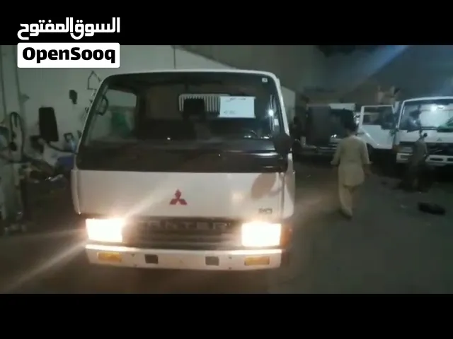 للبیع قلاب میتسوبیشي FUSO - عرطة البيع للحاجة