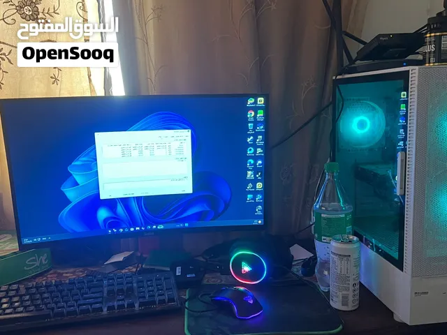 جهاز كمبيوتر للبيع مستعمل