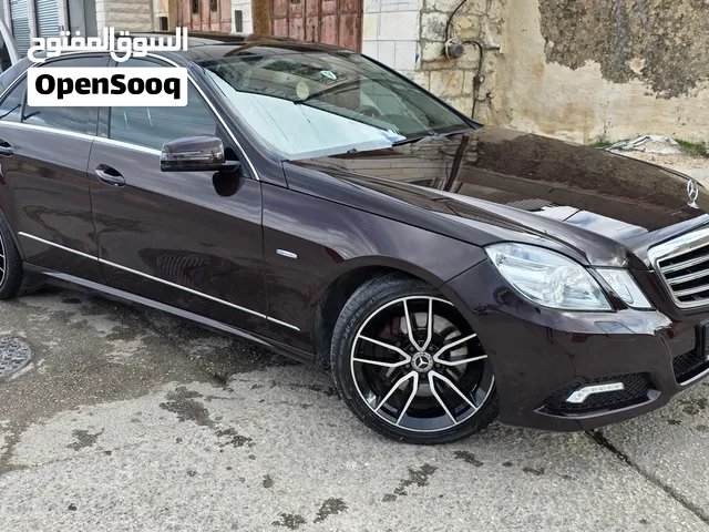مرسيدس E300