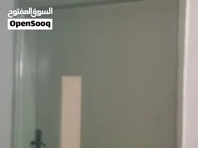 للايجار مركز تجاري لأصحاب الاستثمارات والمشاريع